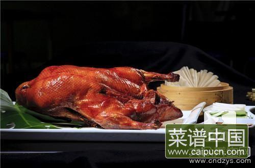 高压油炸鸭做法视频,美味秘诀大公开